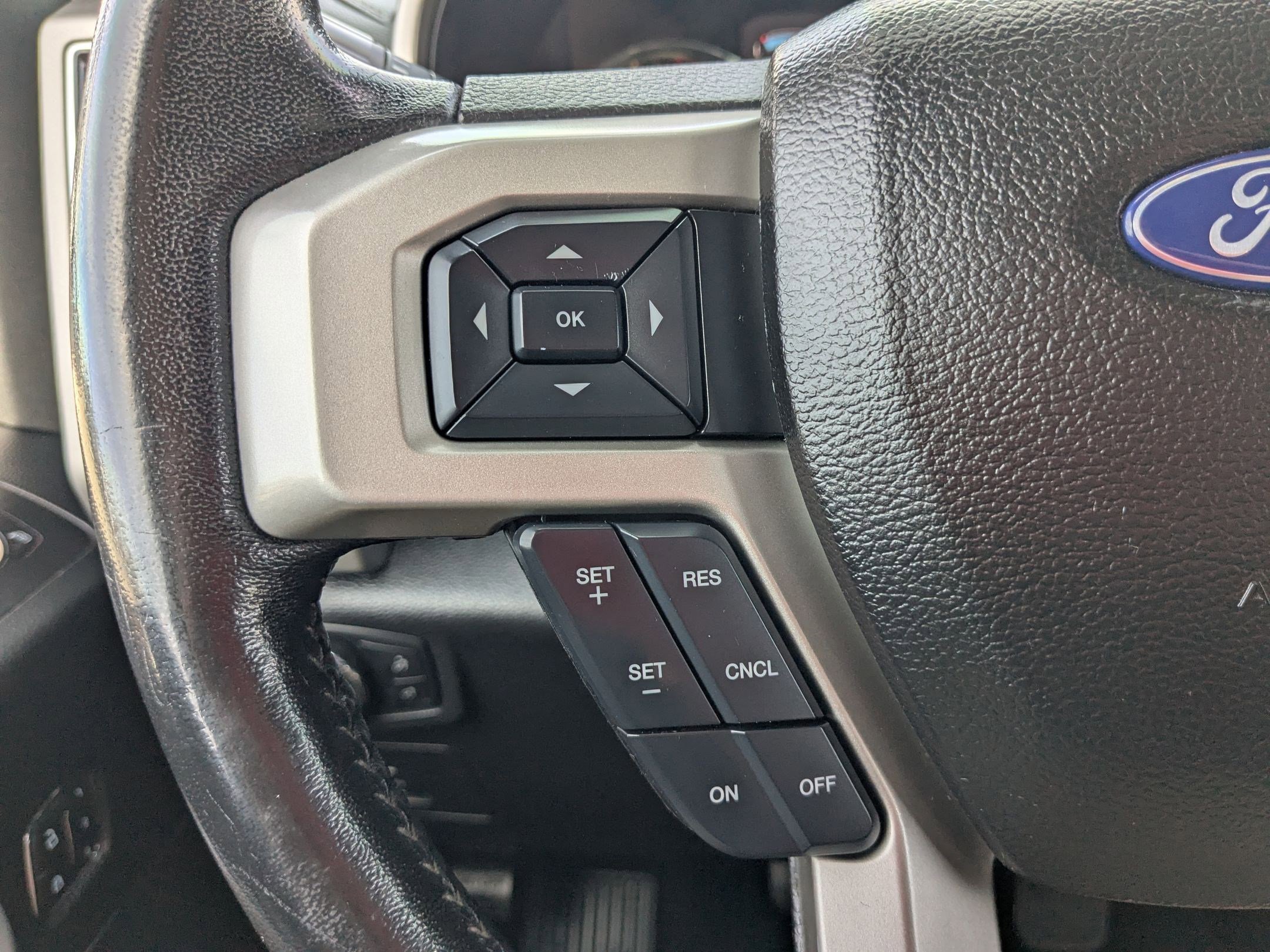Used 2017 Ford F150 Lariat image 17