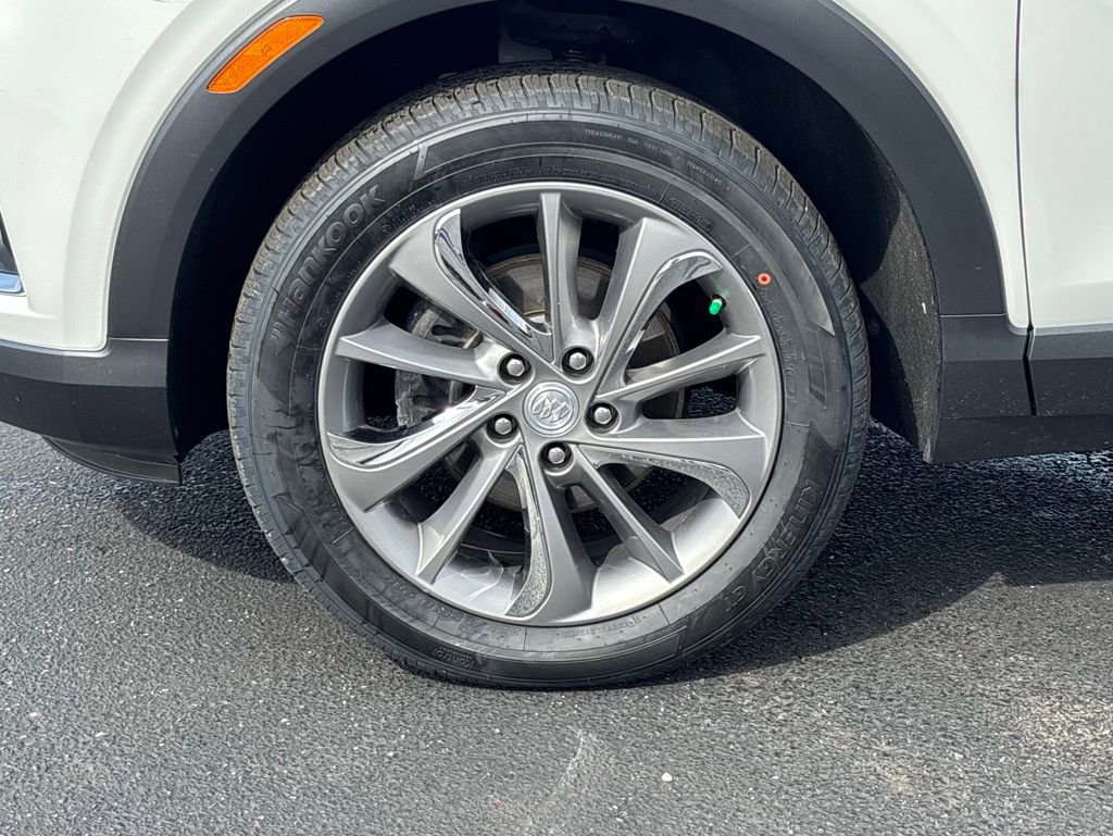 Used 2021 Buick Encore GX Essence w/ Experience Buick Package image 11