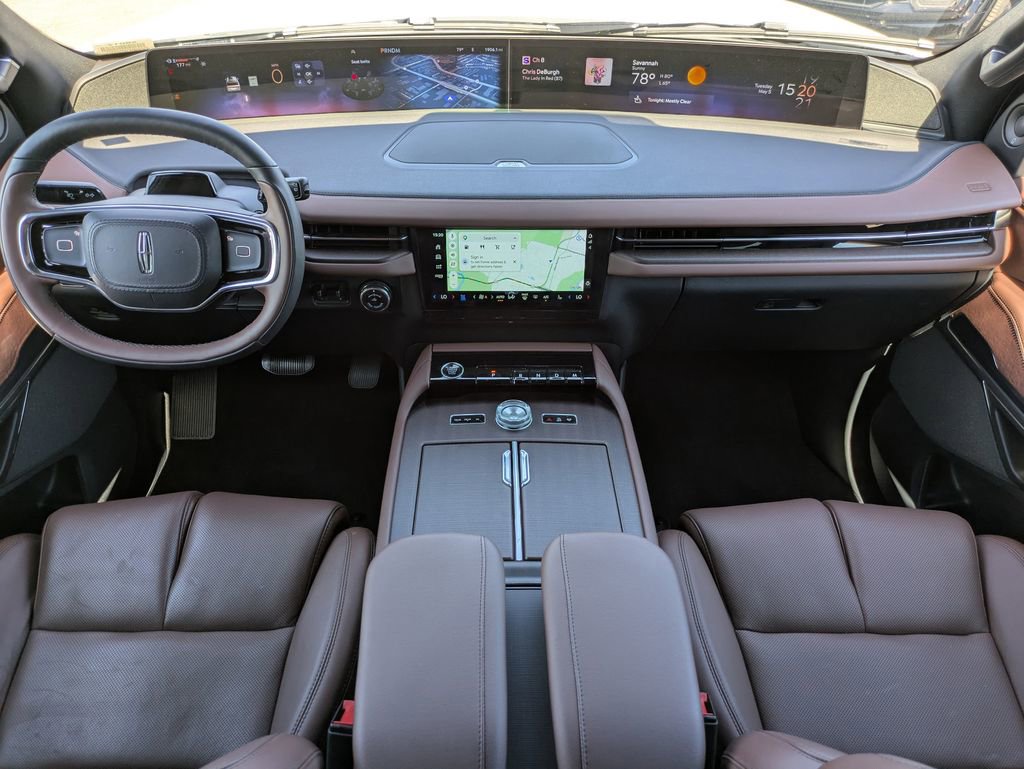 Used 2025 Lincoln Navigator Reserve AWD/4WD image 15