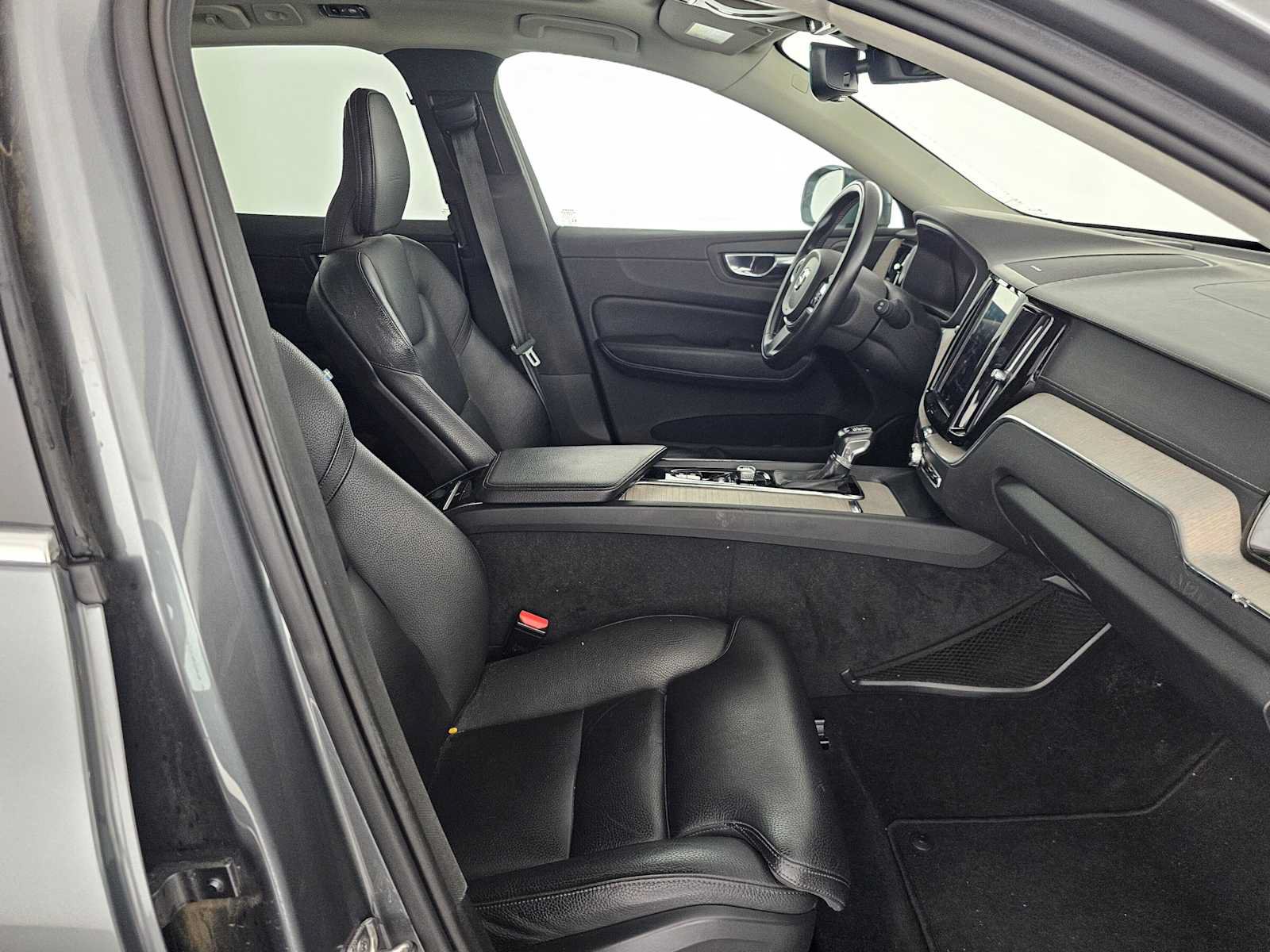 Used 2020 Volvo XC60 T5 Inscription FWD image 10