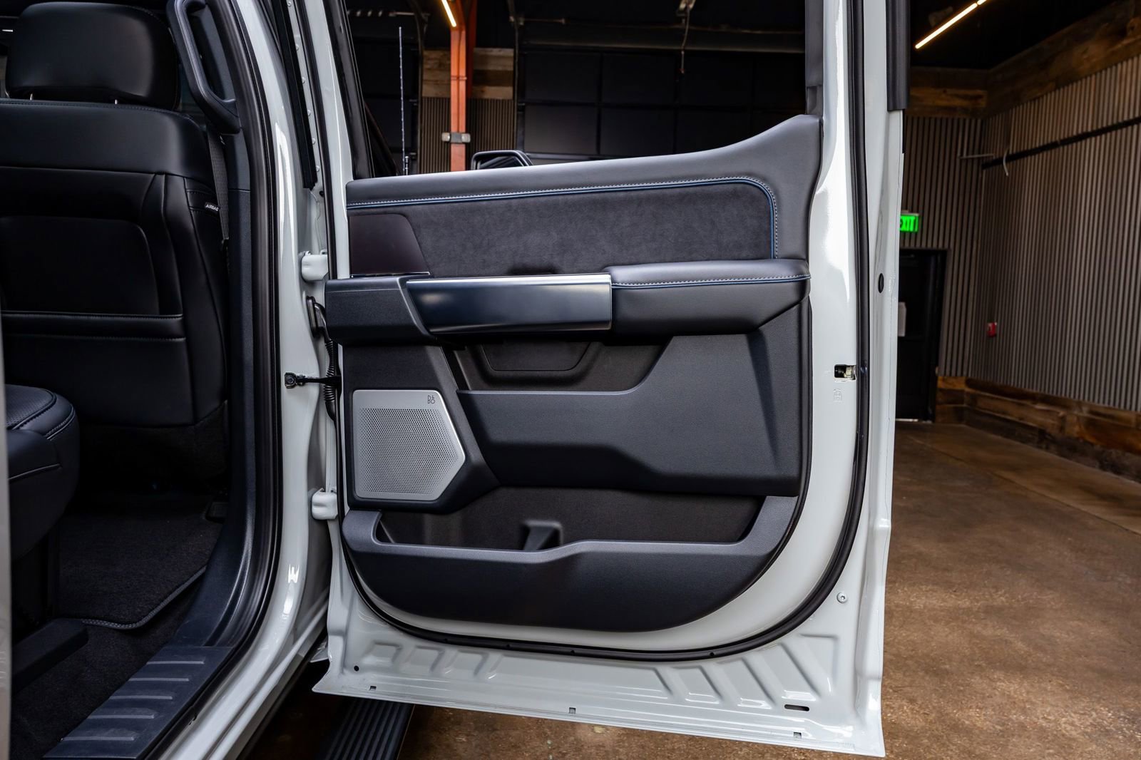 Used 2026 Ford F250 Platinum image 40