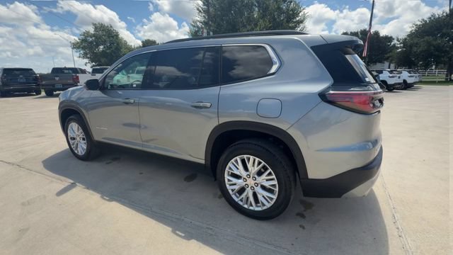 Certified 2026 GMC Acadia Elevation w/ Elevation Premium Package FWD image 6