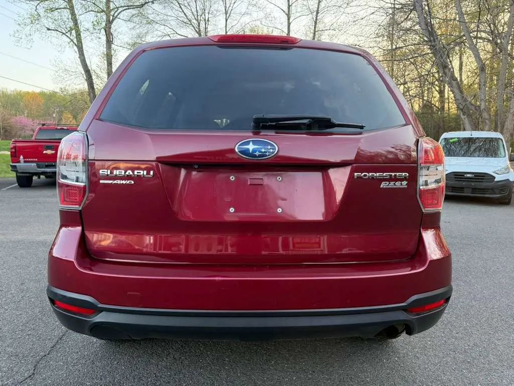 Used 2015 Subaru Forester 2.5i Premium AWD/4WD image 6
