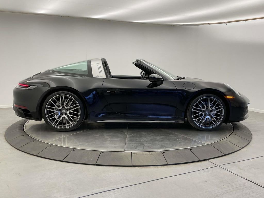 Certified 2022 Porsche 911 Targa 4S image 8