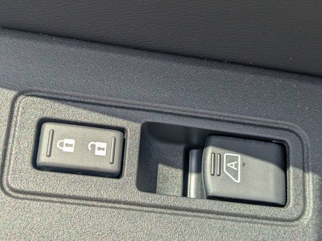 New 2026 Nissan Frontier SV w/ Tow Package RWD image 32