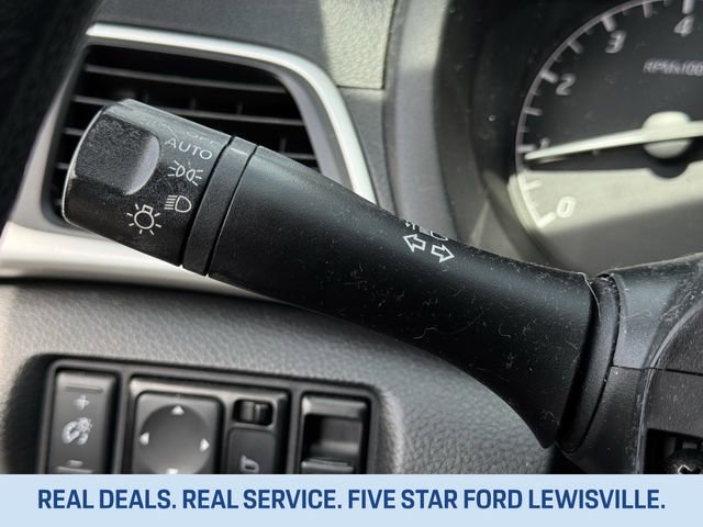 Used 2017 Nissan Sentra S image 19