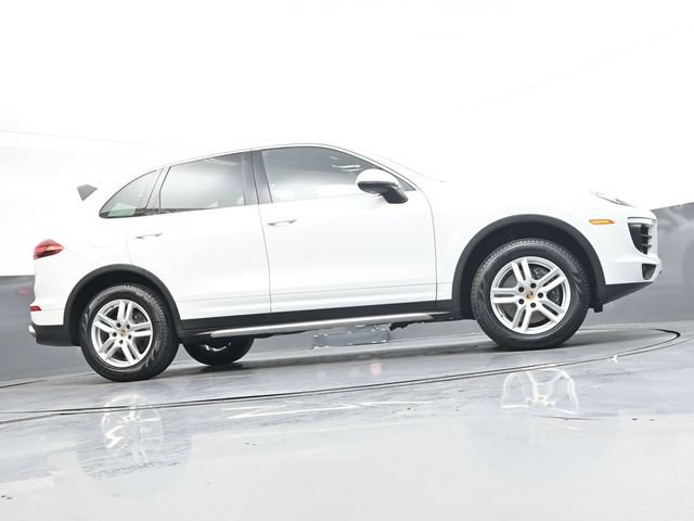 Used 2017 Porsche Cayenne Platinum Edition AWD/4WD image 30