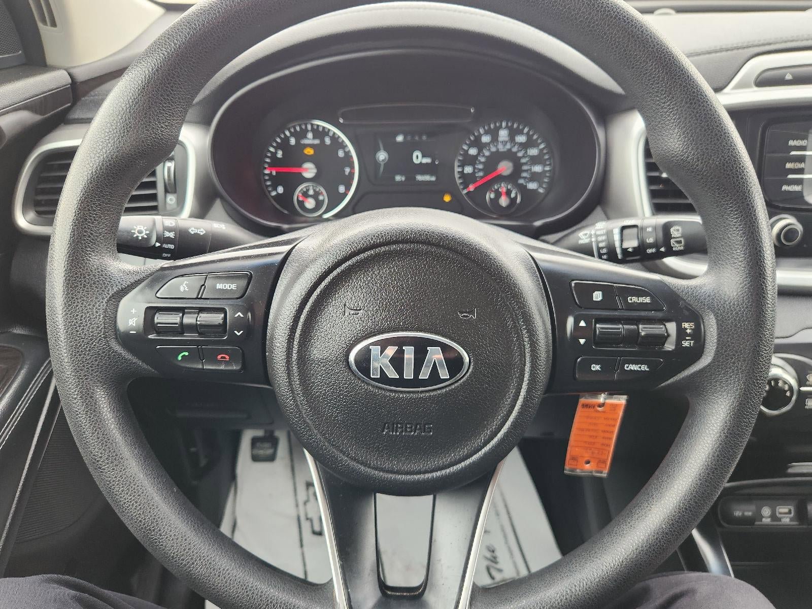 Used 2016 Kia Sorento LX AWD/4WD image 9