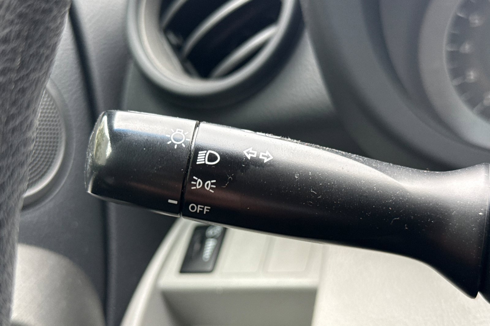 Used 2012 Toyota RAV4 4WD image 35