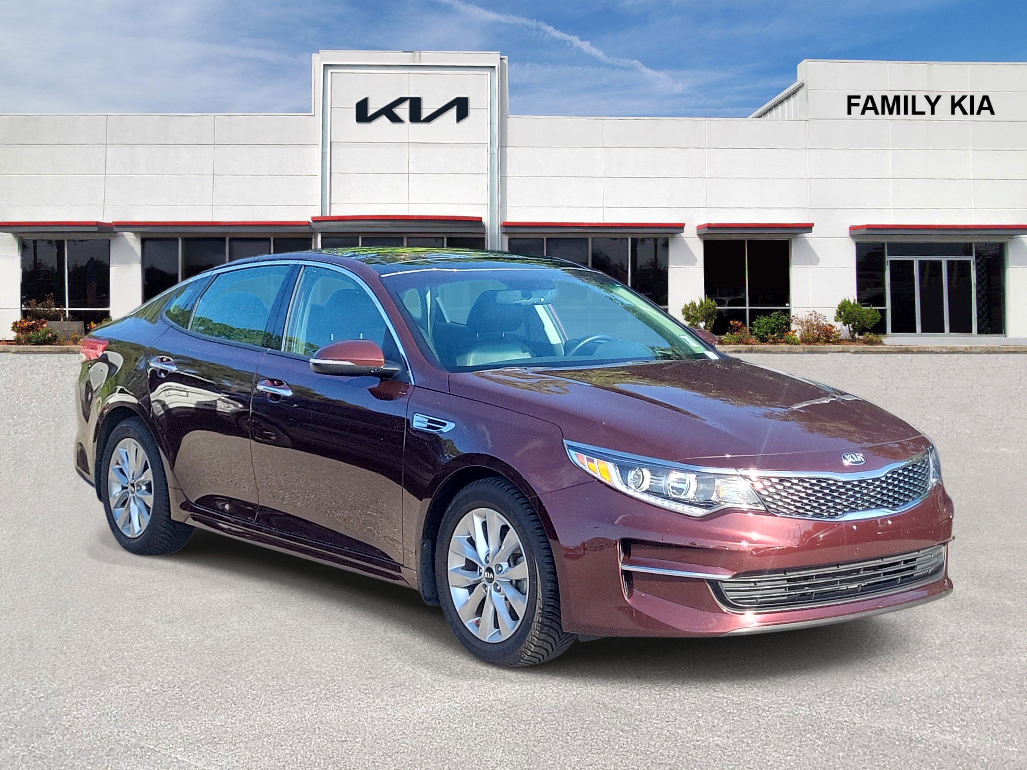 Used 2018 Kia Optima EX w/ Premium Package FWD 360° Tour