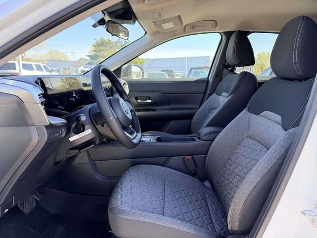 New 2026 Nissan Kicks SV image 10