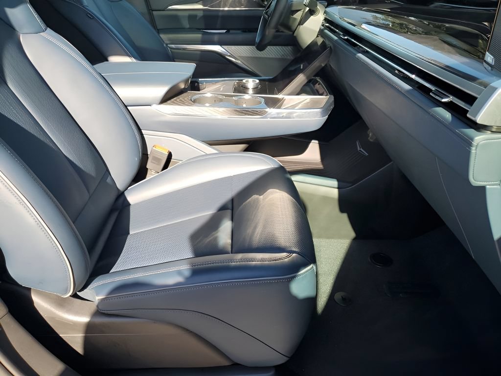 New 2025 Cadillac Escalade IQ Sport 2 AWD/4WD image 18