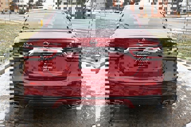 Used 2023 Nissan Maxima SL image 6