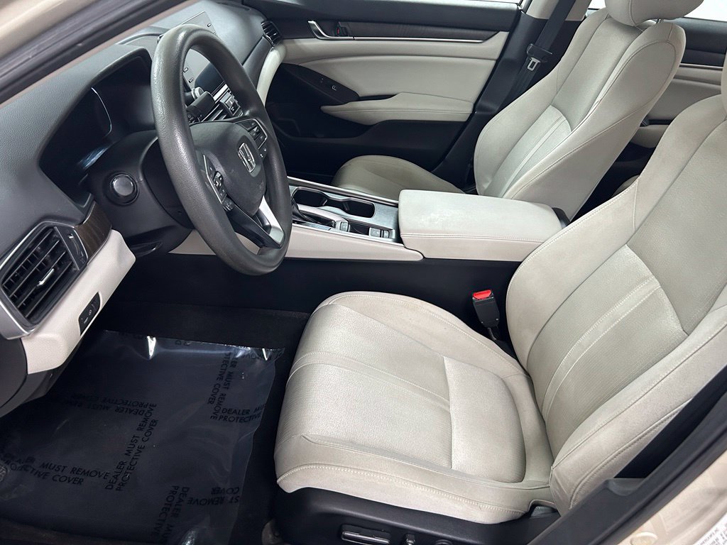 Used 2018 Honda Accord EX image 12