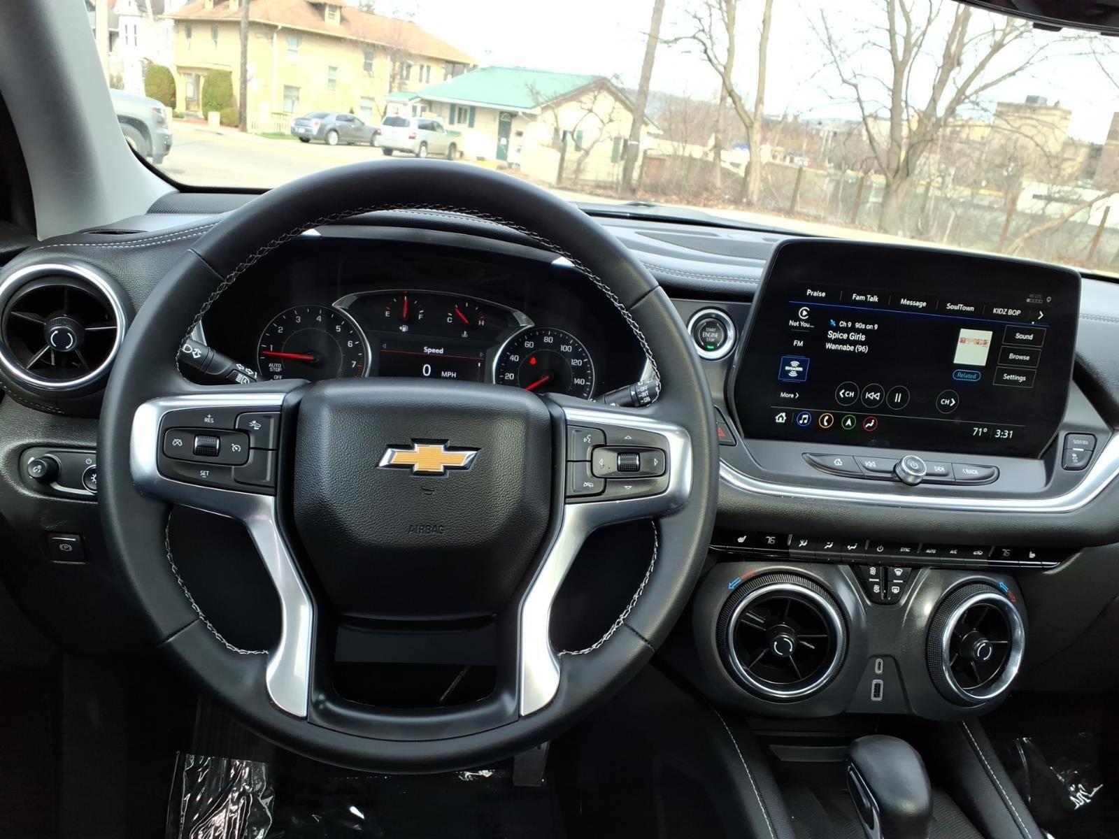 Used 2023 Chevrolet Blazer LT w/ Sound & Technology Package image 17