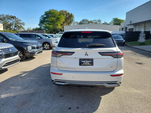 New 2026 Mitsubishi Outlander SE FWD image 5