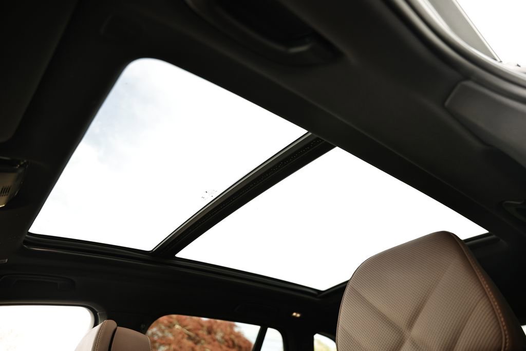 New 2026 BMW X5 xDrive40i w/ M Sport Package image 19