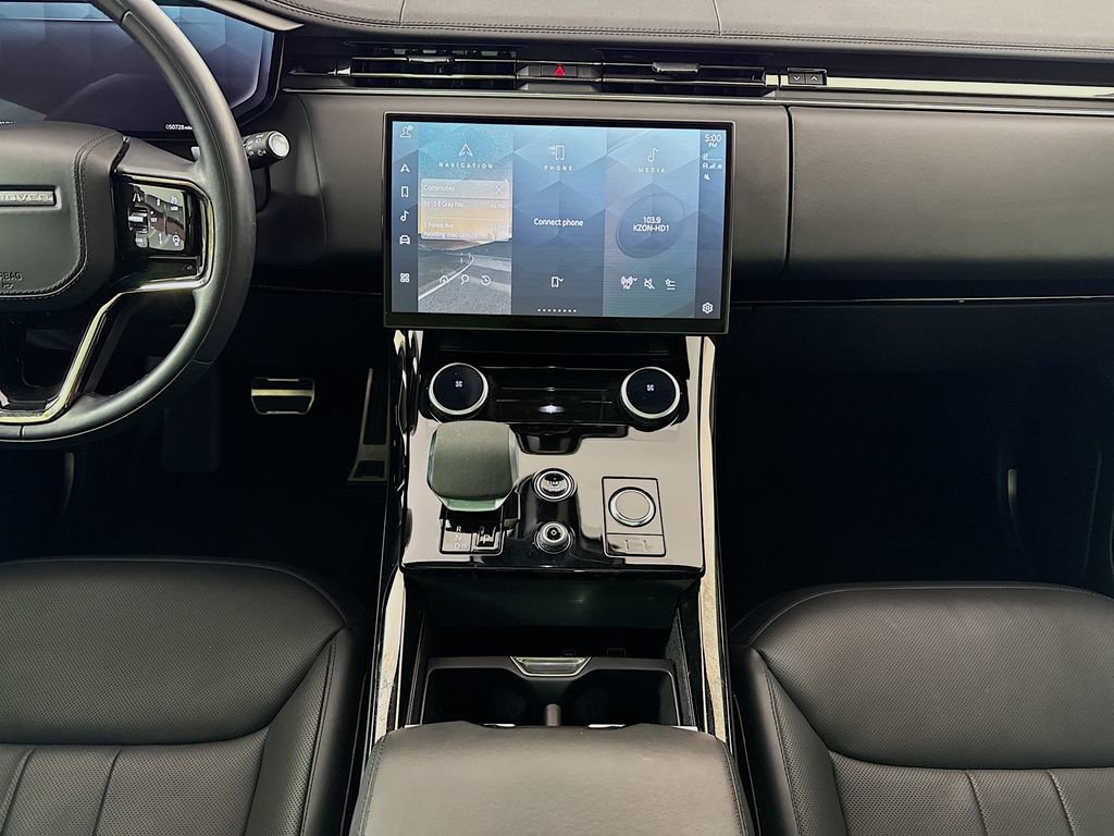 Used 2023 Land Rover Range Rover Sport SE Dynamic image 14