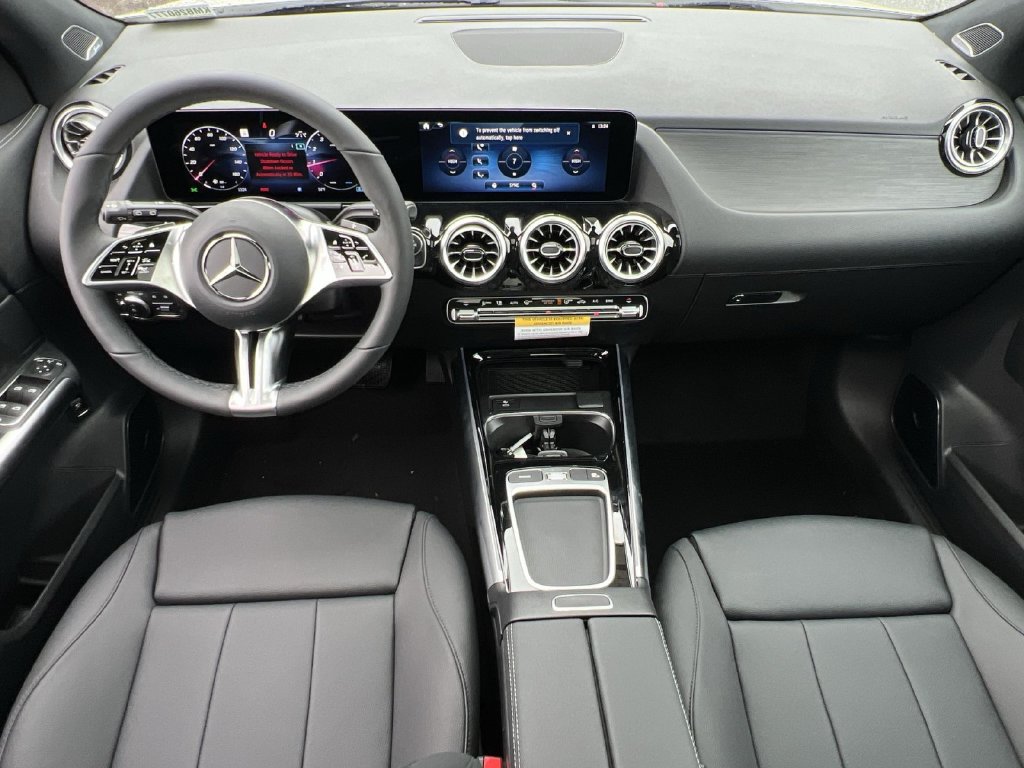 Used 2026 Mercedes-Benz GLA 250 4MATIC image 21