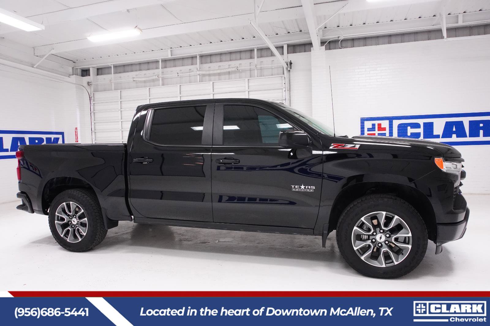 Used 2025 Chevrolet Silverado 1500 RST w/ Texas Edition Plus image 4