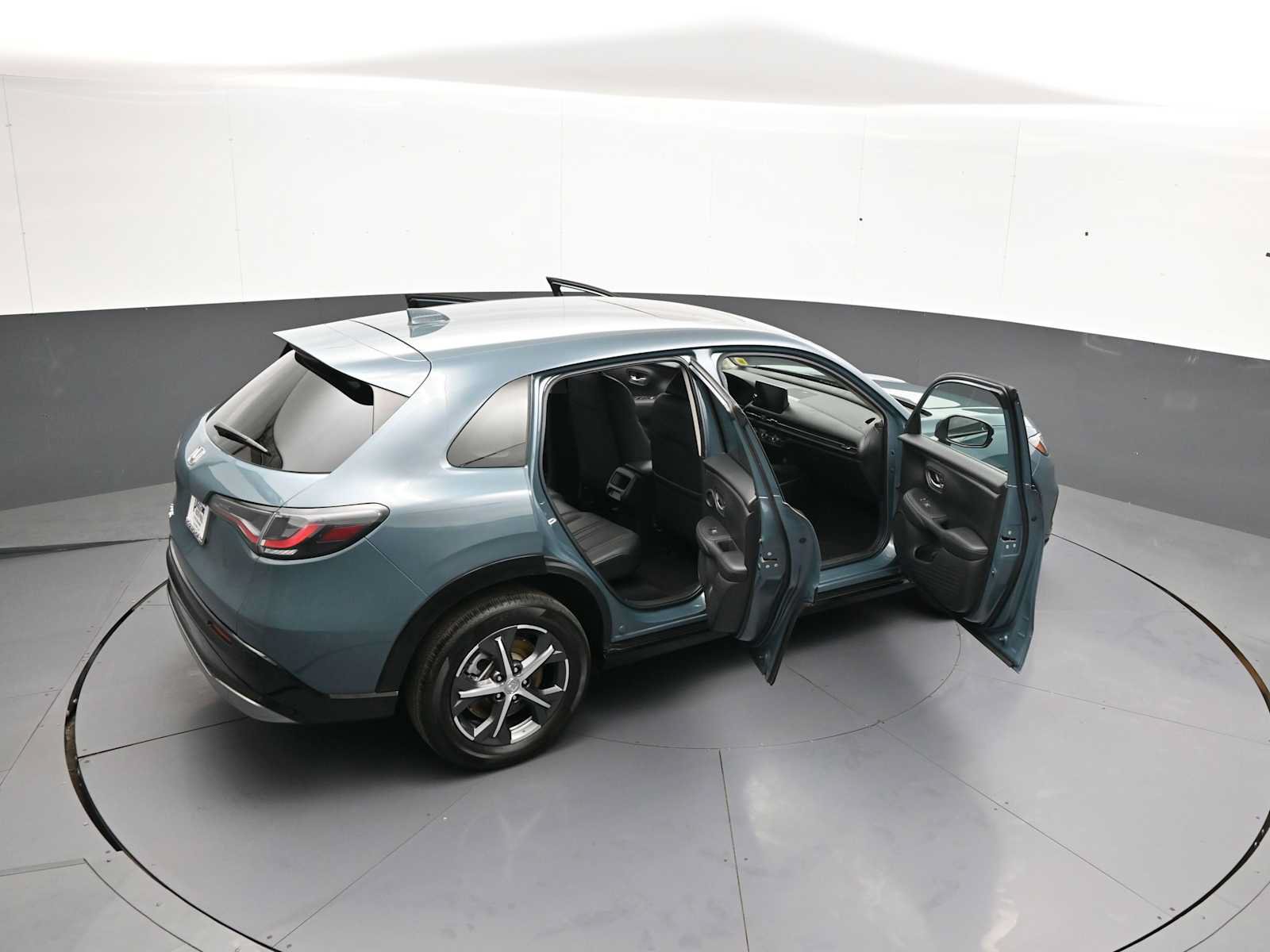 Used 2024 Honda HR-V EX-L image 43