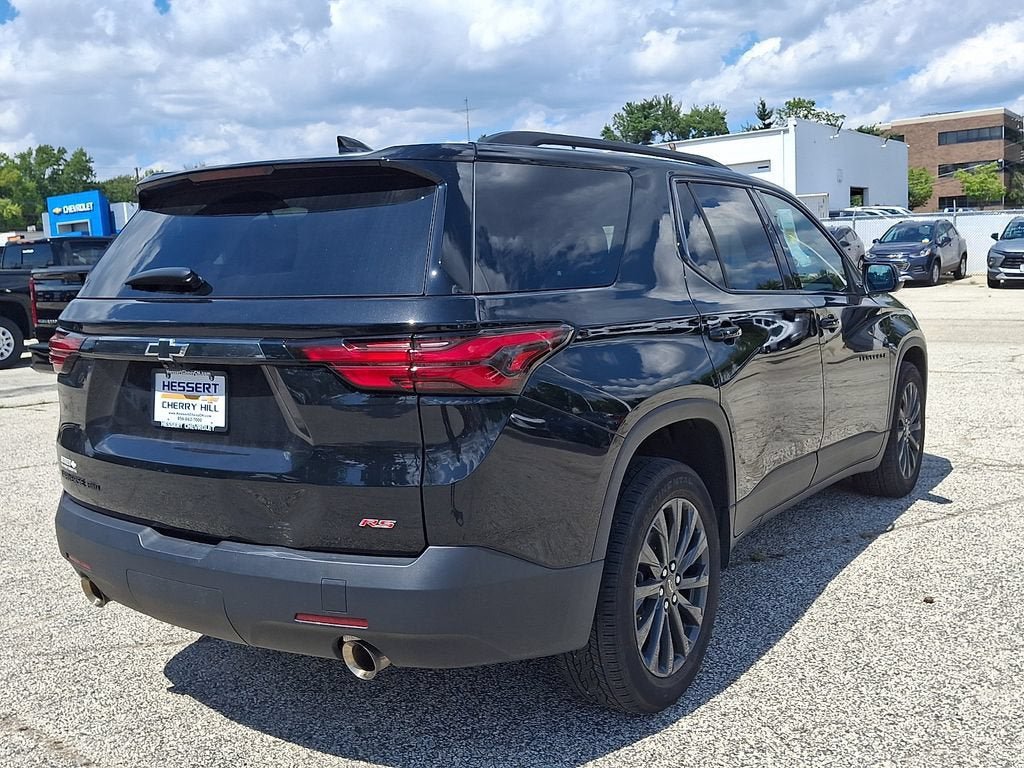 Certified 2023 Chevrolet Traverse RS w/ LPO, Floor Liner Package AWD/4WD image 8