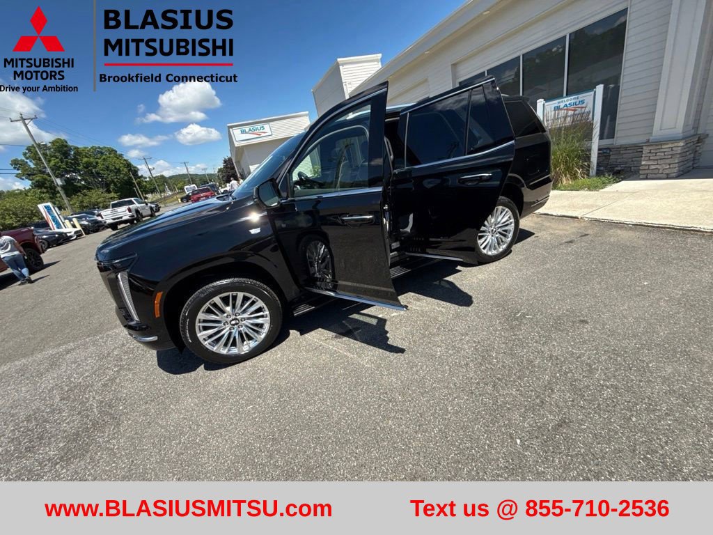 Used 2026 Cadillac Escalade Luxury AWD/4WD image 72