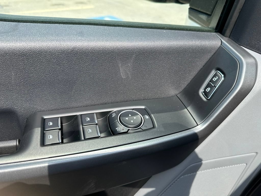 New 2026 Ford F350 XLT AWD/4WD image 15