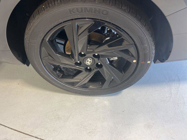 New 2026 Hyundai Elantra Sport image 28