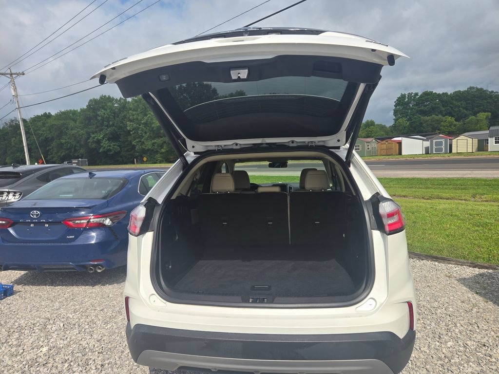 Used 2022 Ford Edge SEL w/ Convenience Package AWD/4WD image 5