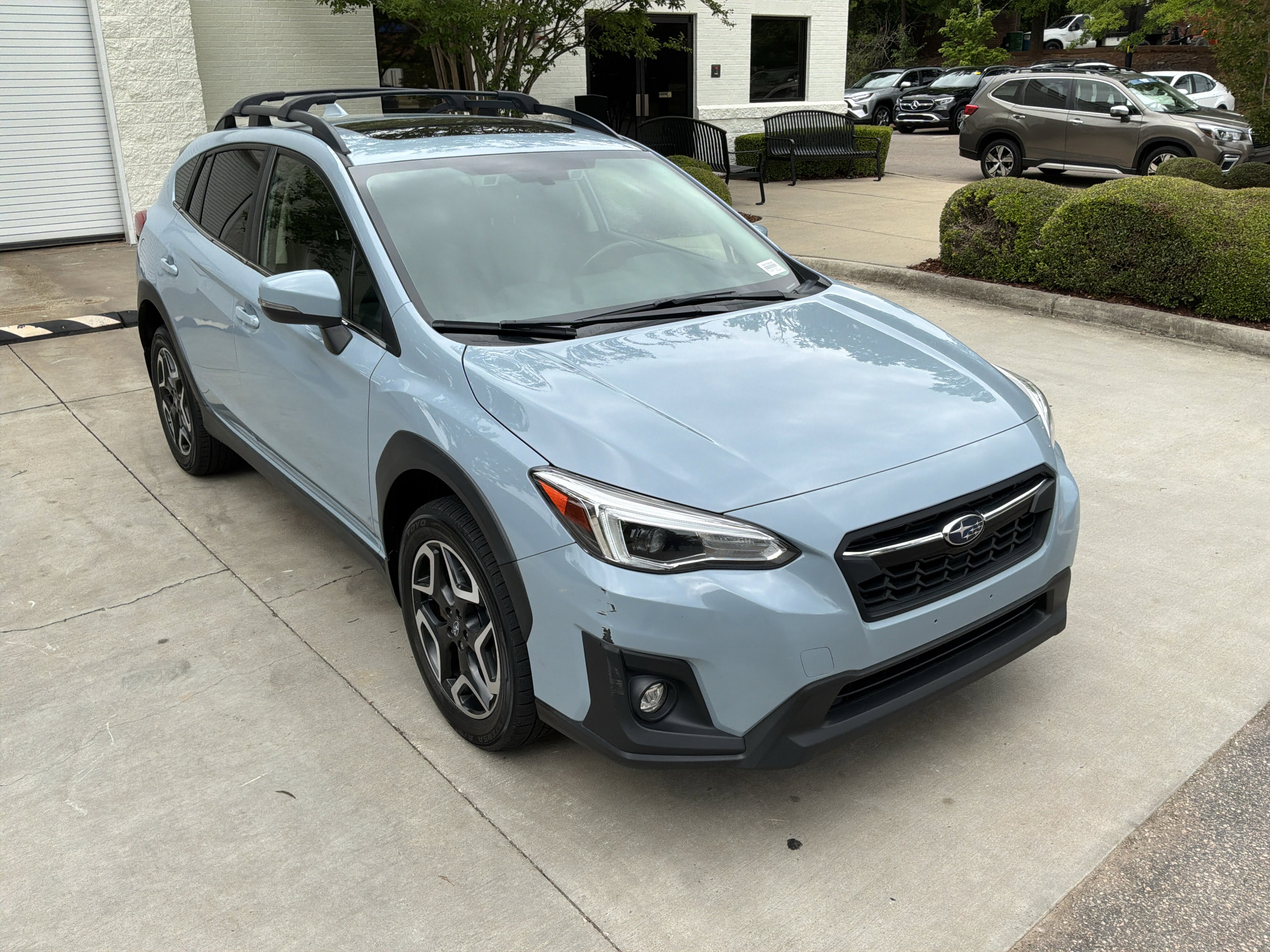 Used 2020 Subaru Crosstrek 2.0i Limited w/ Moonroof Package w/Navigation AWD/4WD image 2