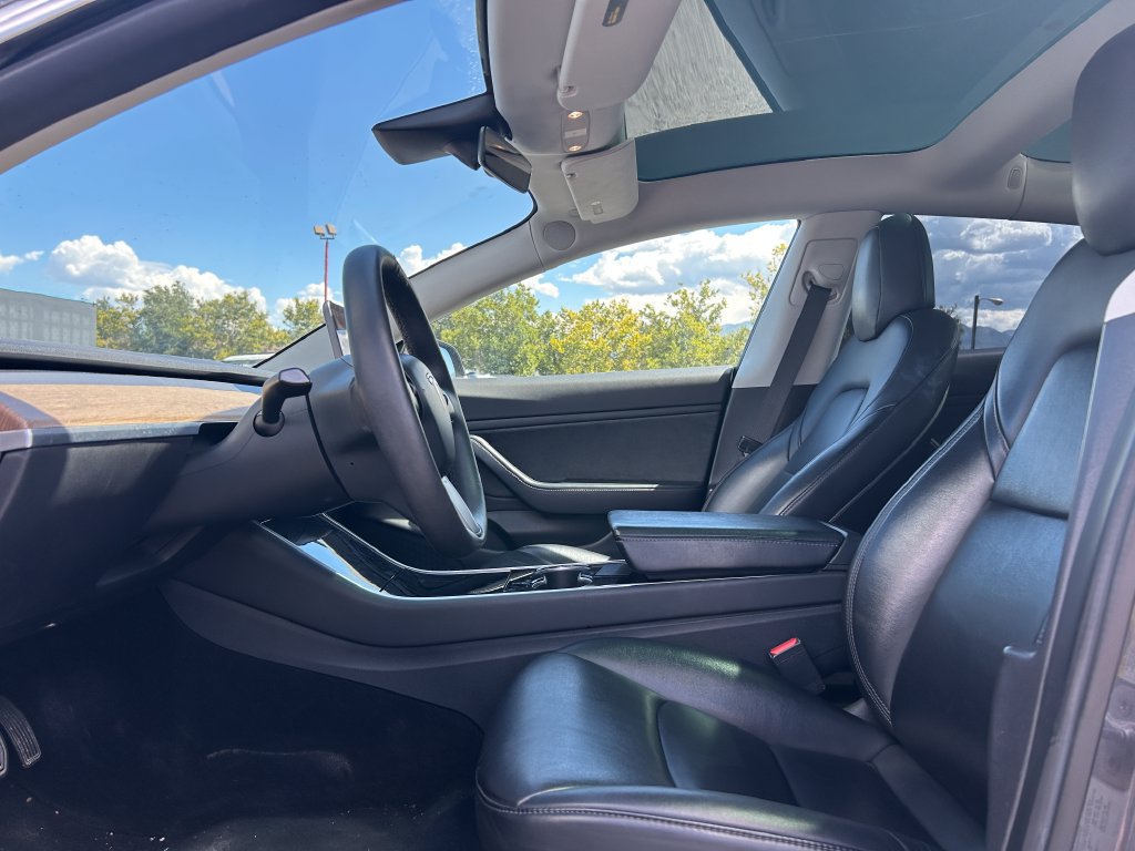 Used 2019 Tesla Model 3 Performance AWD/4WD image 22