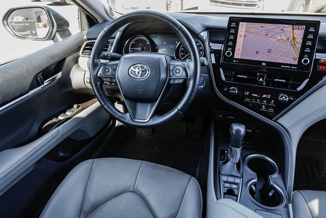 Used 2022 Toyota Camry XSE w/ Navigation Upgrade Package image 17