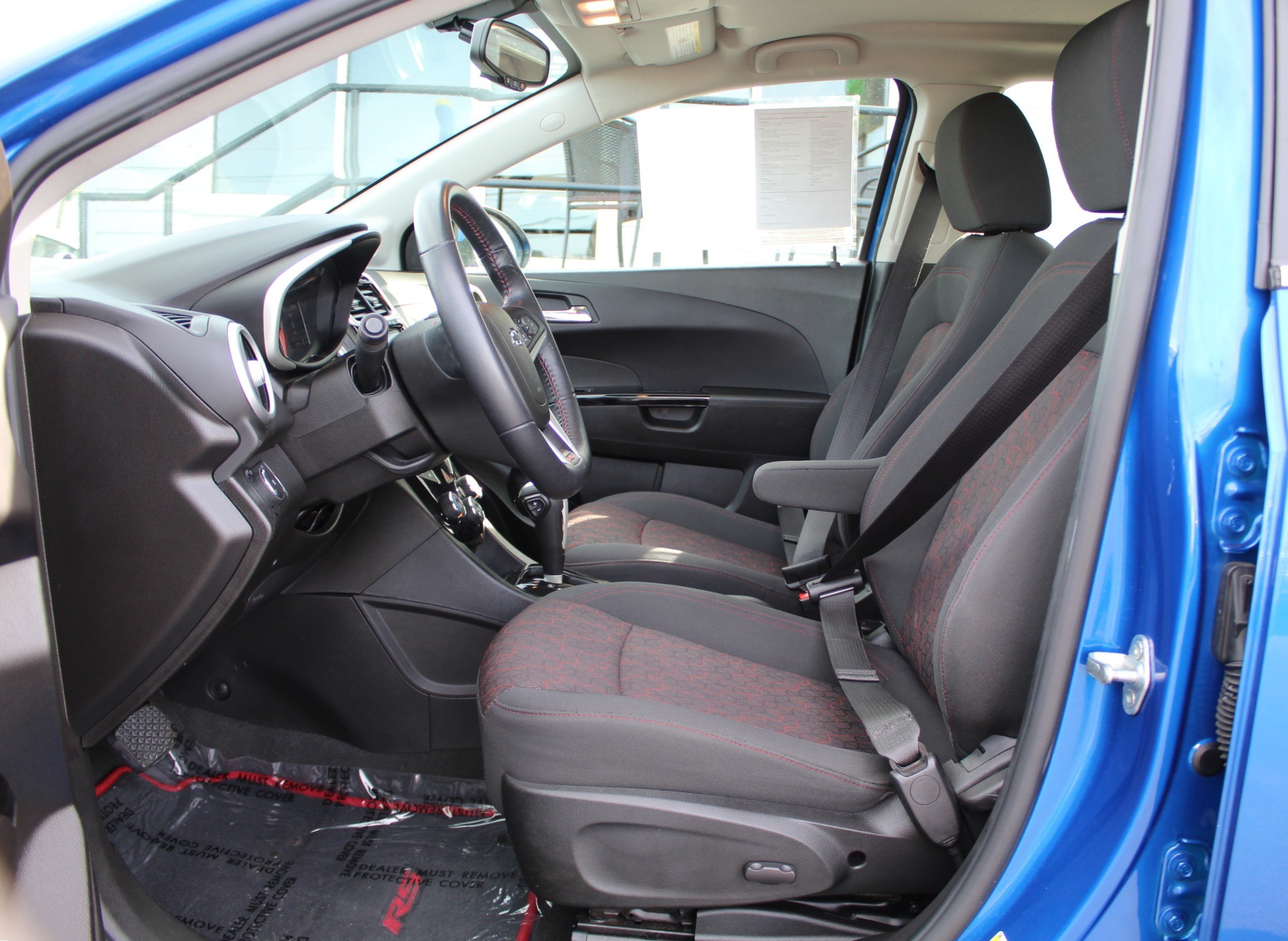 Used 2018 Chevrolet Sonic LT w/ Convenience Package FWD image 18