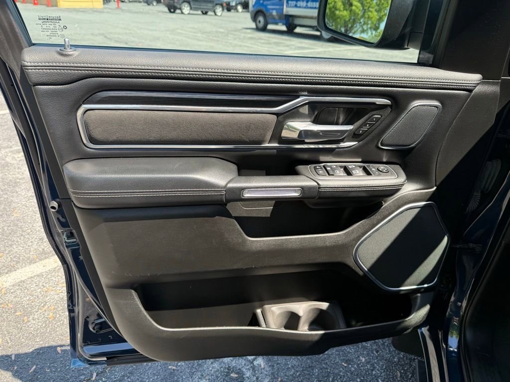 Used 2023 RAM 1500 Laramie AWD/4WD image 12