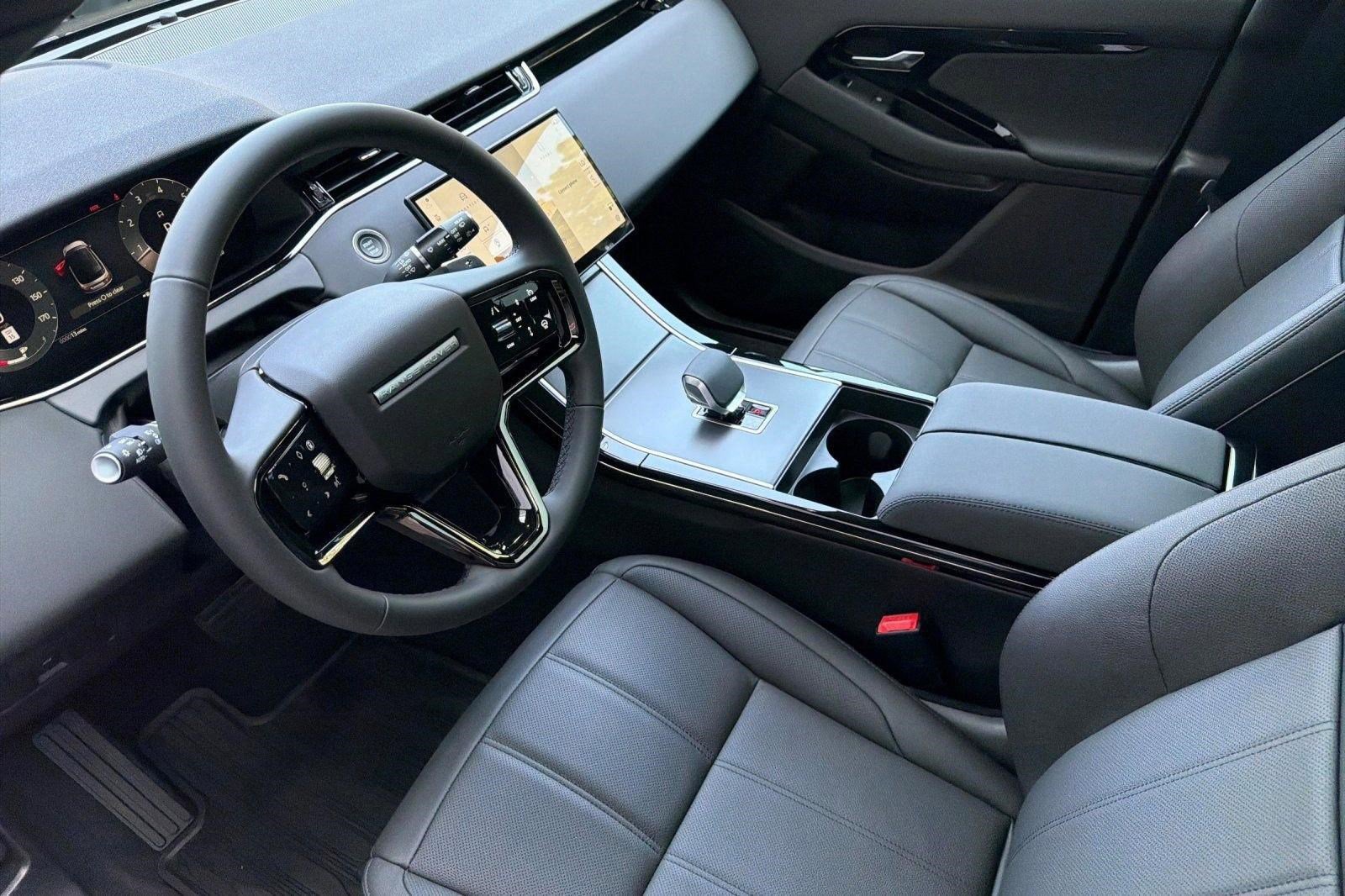 New 2026 Land Rover Range Rover Evoque S AWD/4WD image 4