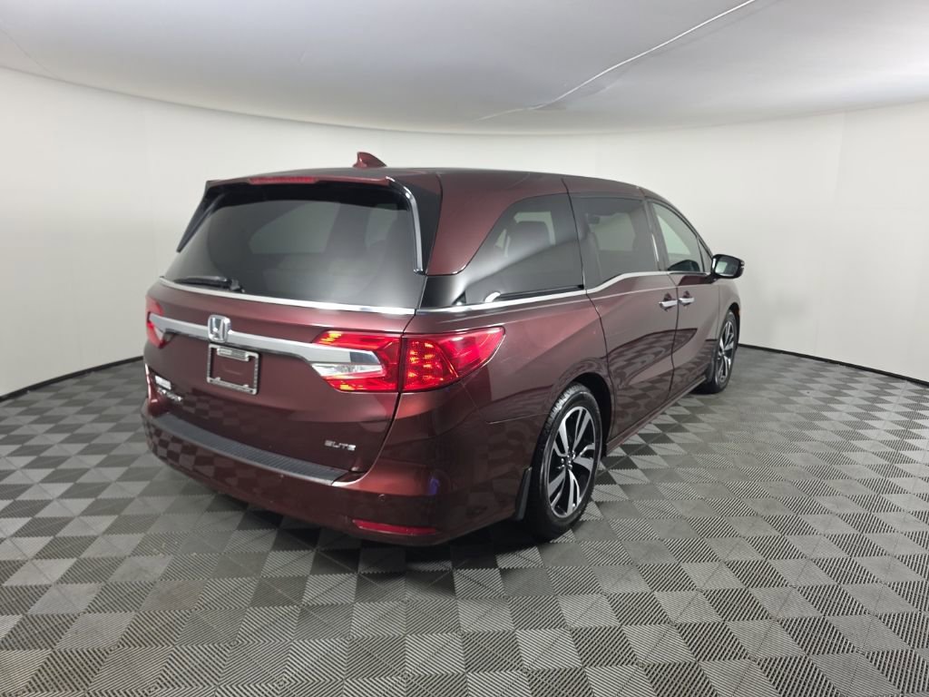 Used 2019 Honda Odyssey Elite image 5