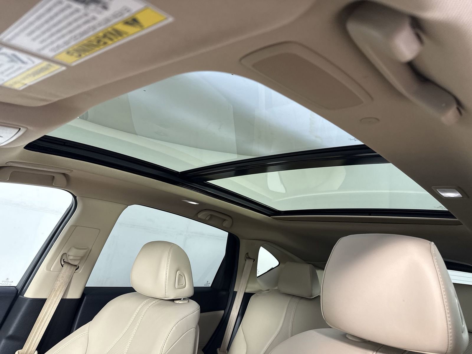 Used 2019 Acura RDX w/ Technology Package FWD image 18