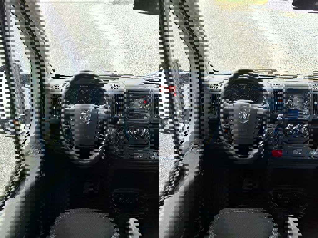 Used 2018 RAM ProMaster 2500 image 14