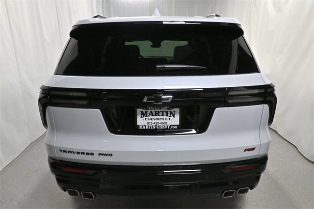 New 2026 Chevrolet Traverse RS w/ LPO, Floor Liner Package image 4