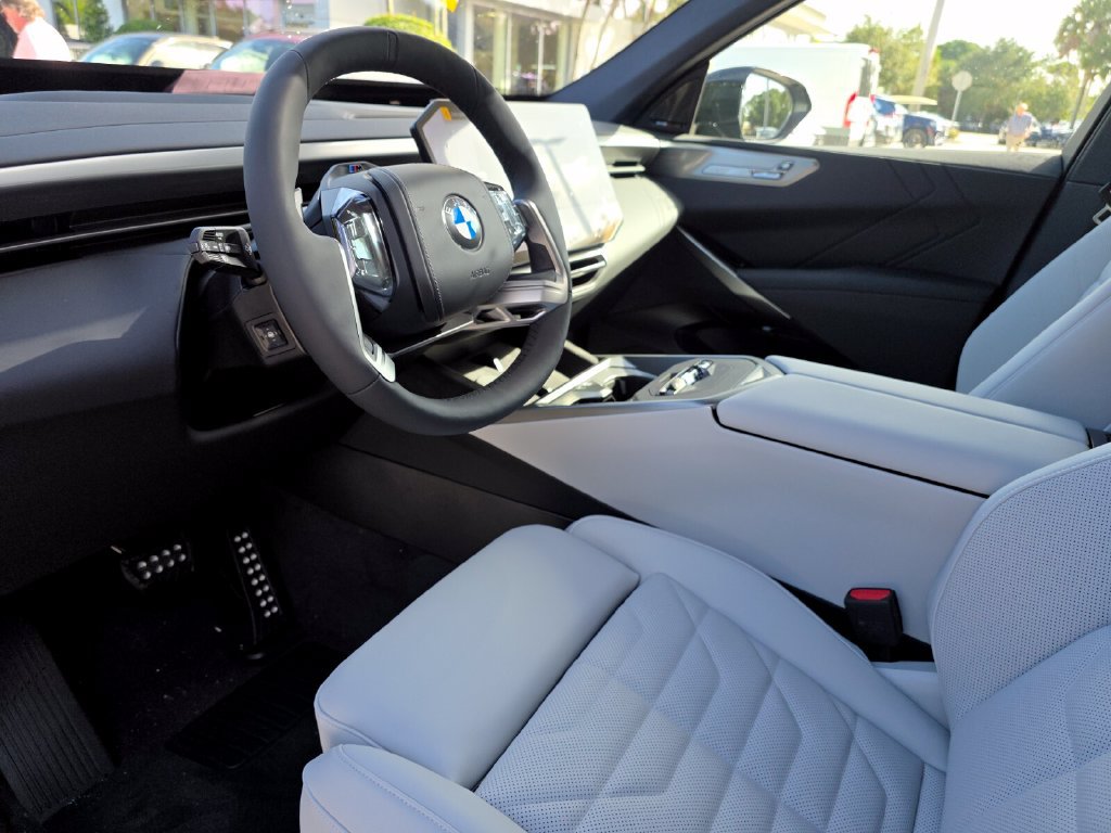 New 2027 BMW X5 xDrive40i w/ M Sport Professional Package AWD/4WD image 8