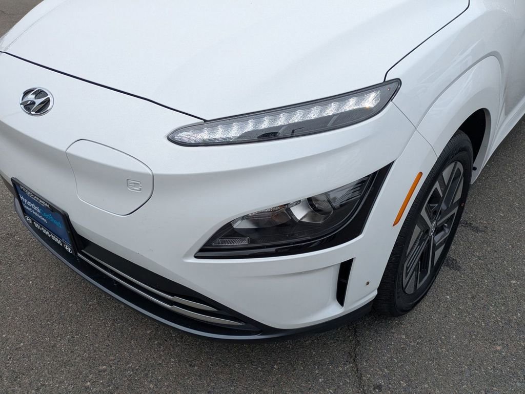 Certified 2023 Hyundai Kona SE image 9