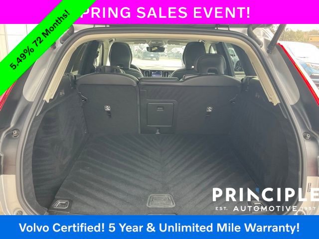 Certified 2025 Volvo XC60 B5 Core image 29