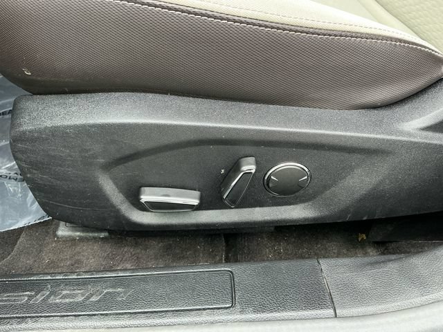 Certified 2019 Ford Fusion SE w/ Equipment Group 151A FWD image 26