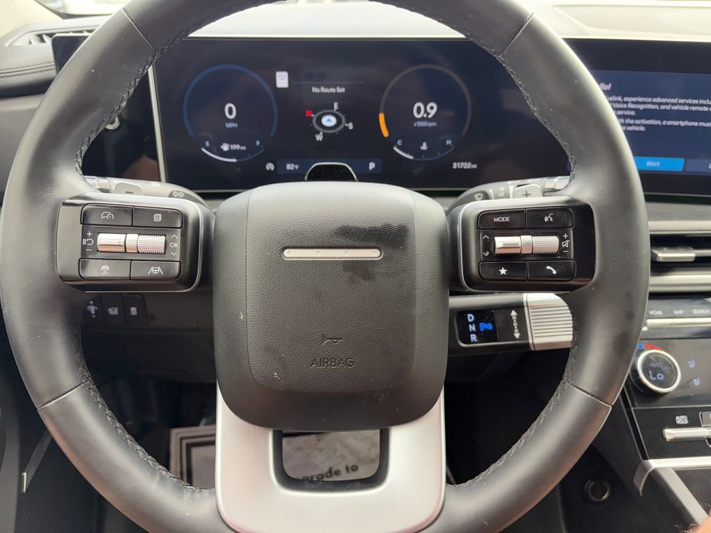 Used 2024 Hyundai Santa Fe Limited image 11