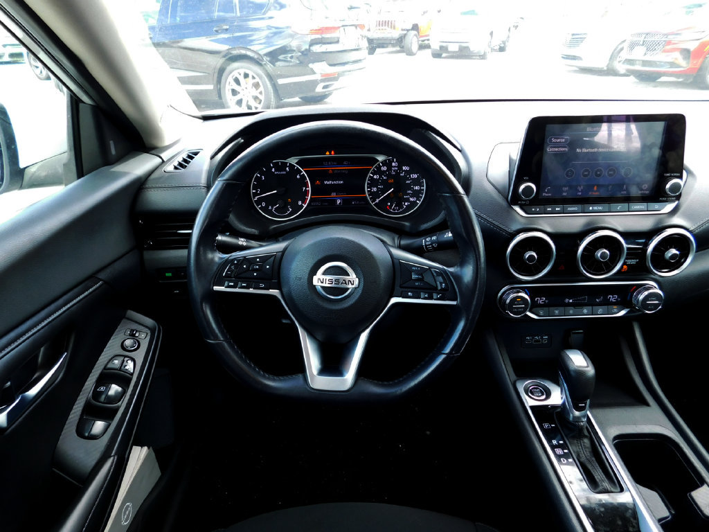Used 2021 Nissan Sentra SV FWD image 11