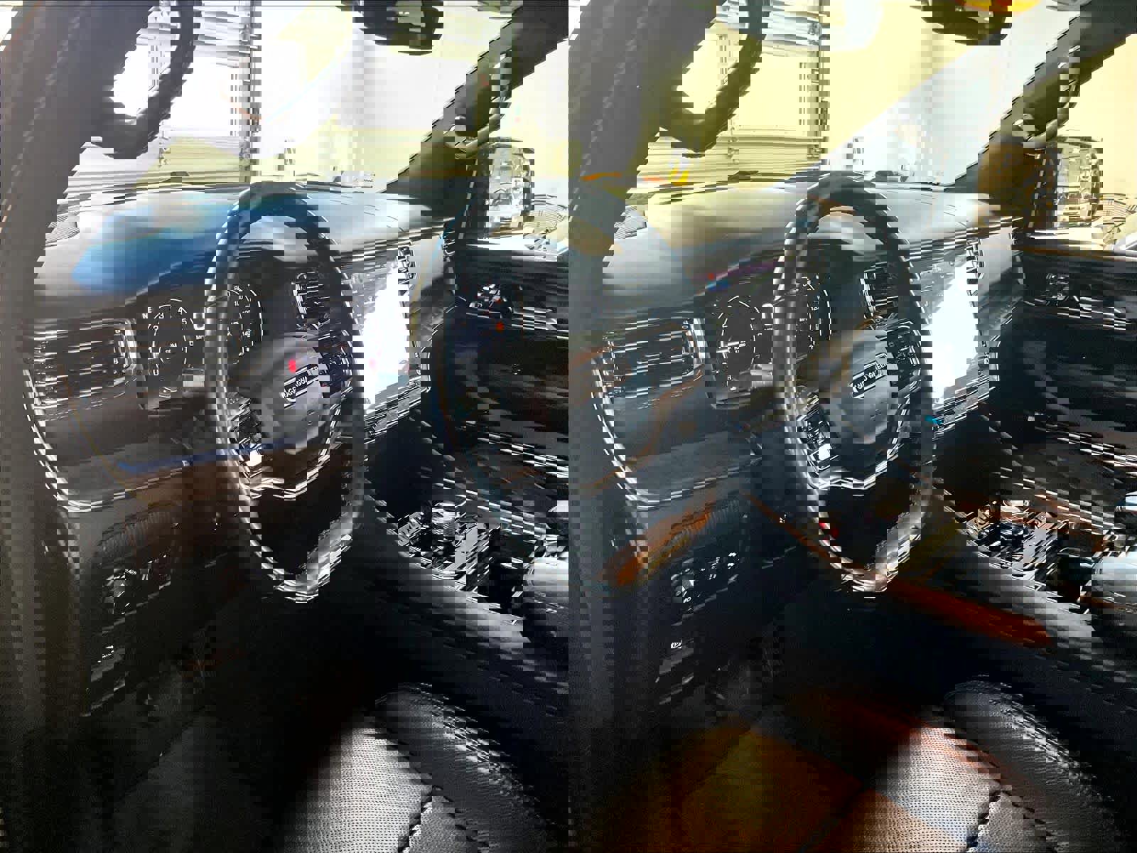 Used 2022 Jeep Grand Wagoneer Series I image 8