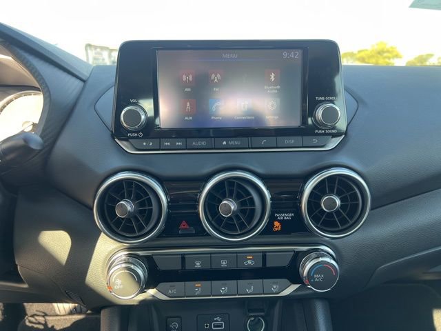 Used 2025 Nissan Sentra S image 16