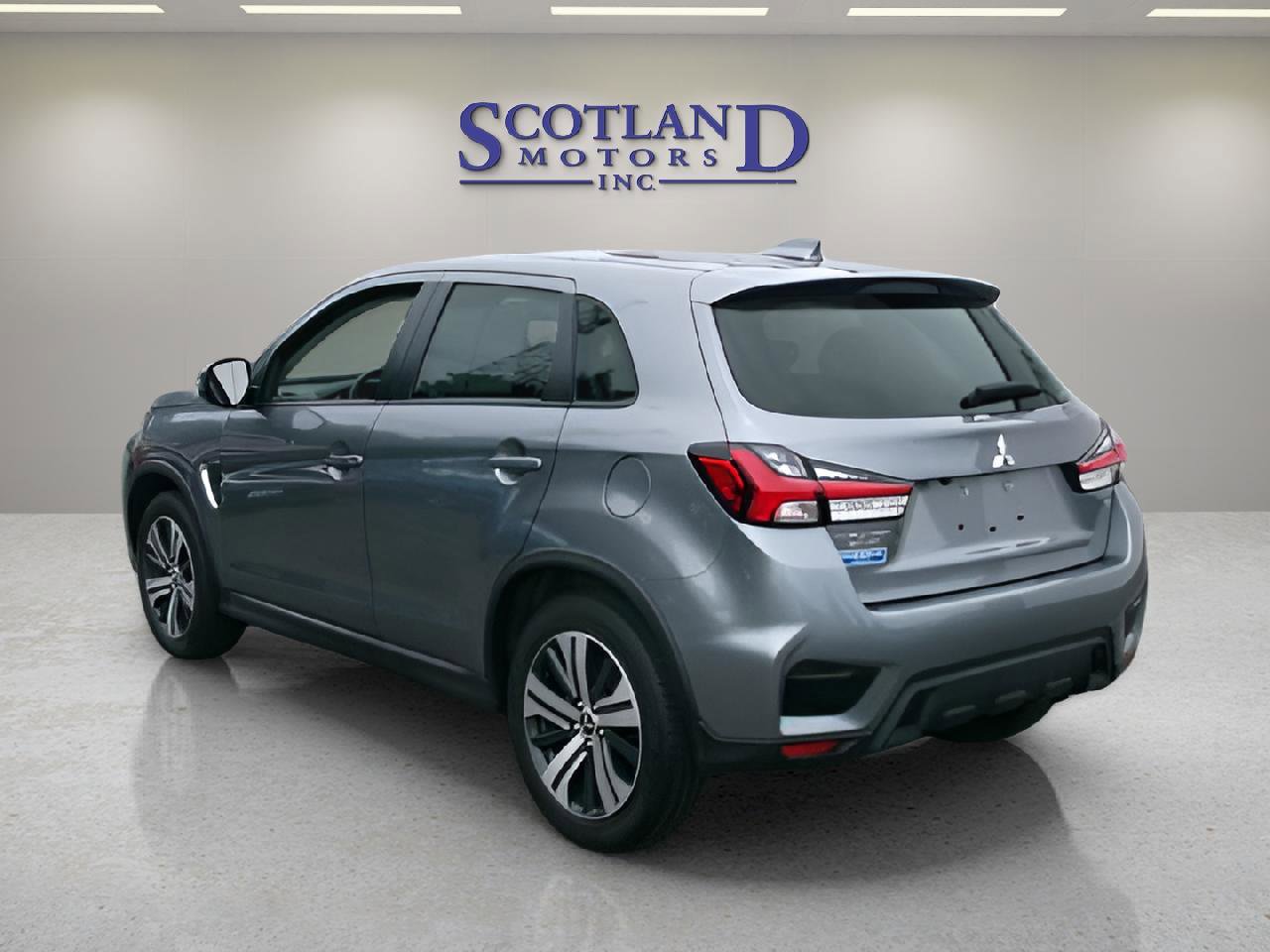 Used 2025 Mitsubishi Outlander Sport ES AWD/4WD image 8