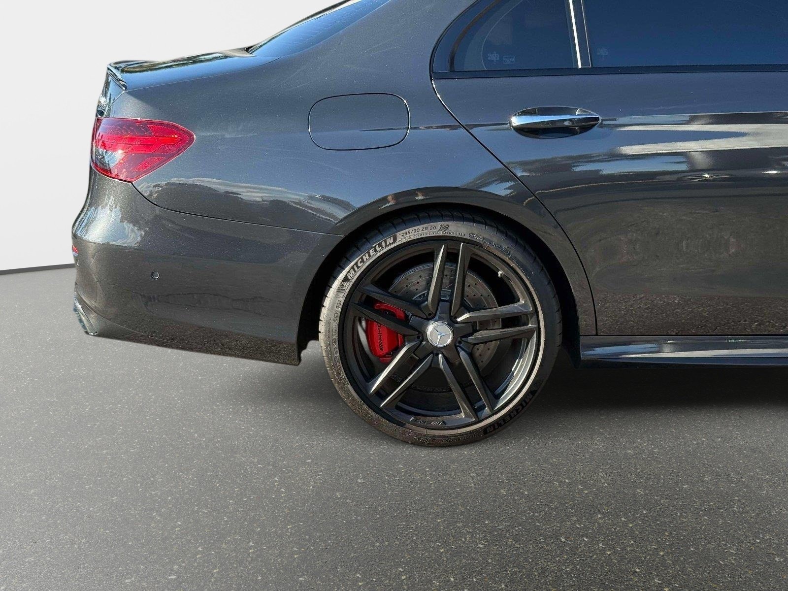 Used 2023 Mercedes-Benz E 63 AMG S image 17